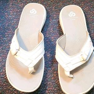 Women's sandals